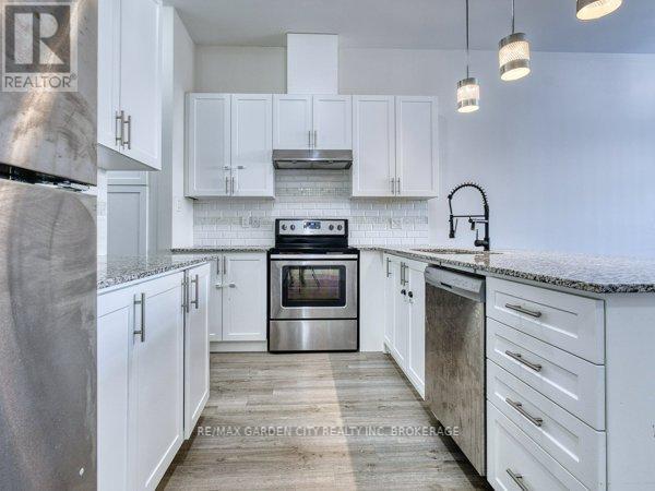 75 Cannery Drive, Niagara-On-The-Lake, Ontario  L0S 1J1 - Photo 6 - X12438987