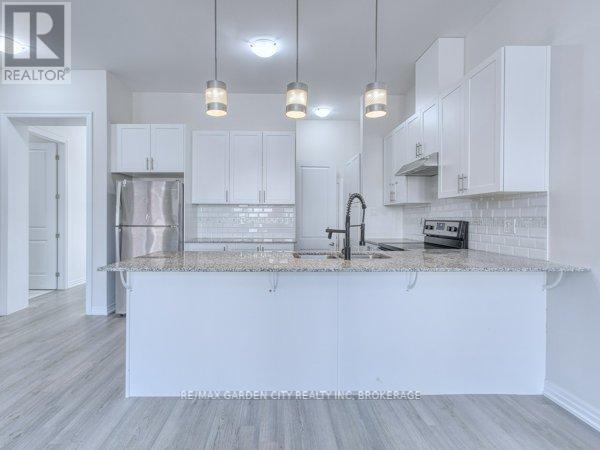 75 Cannery Drive, Niagara-On-The-Lake, Ontario  L0S 1J1 - Photo 7 - X12438987