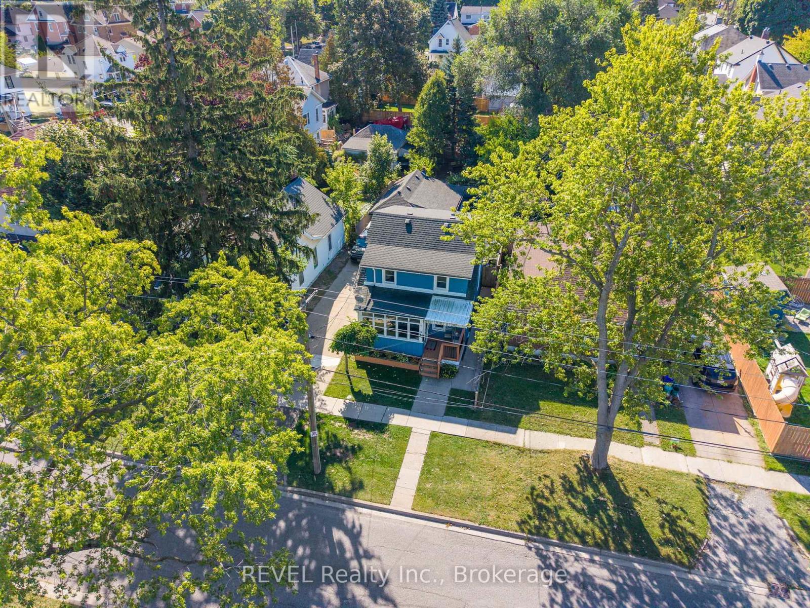 33 Regent Street, Thorold, Ontario  L2V 1T5 - Photo 30 - X12439205