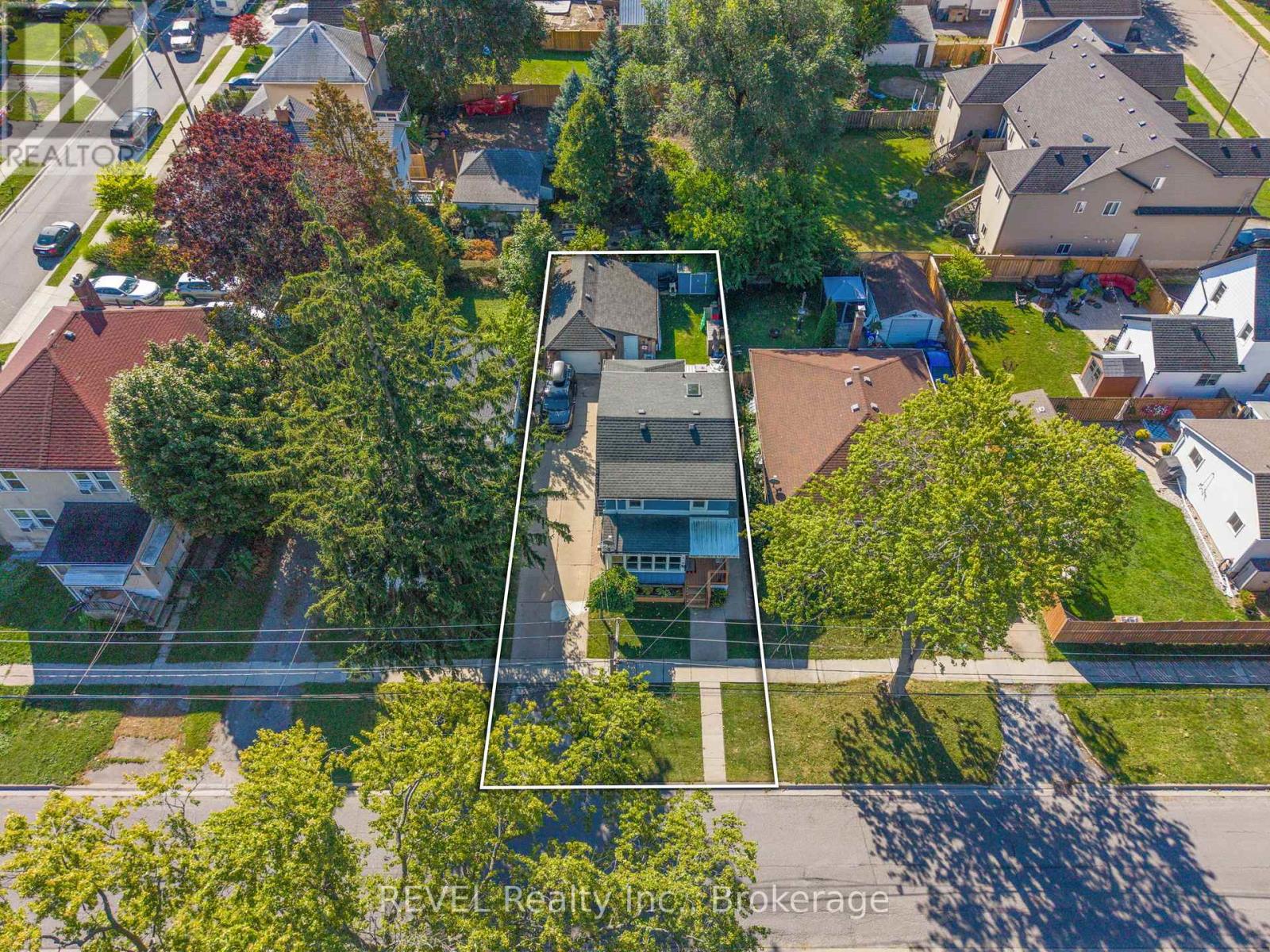 33 Regent Street, Thorold, Ontario  L2V 1T5 - Photo 31 - X12439205