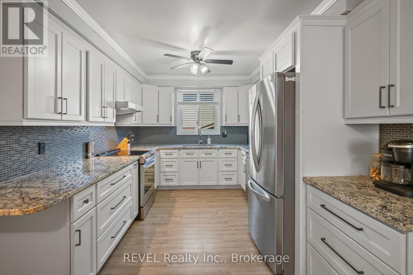 12 Silverdale Drive, St. Catharines, Ontario  L2M 3N1 - Photo 23 - X12439514