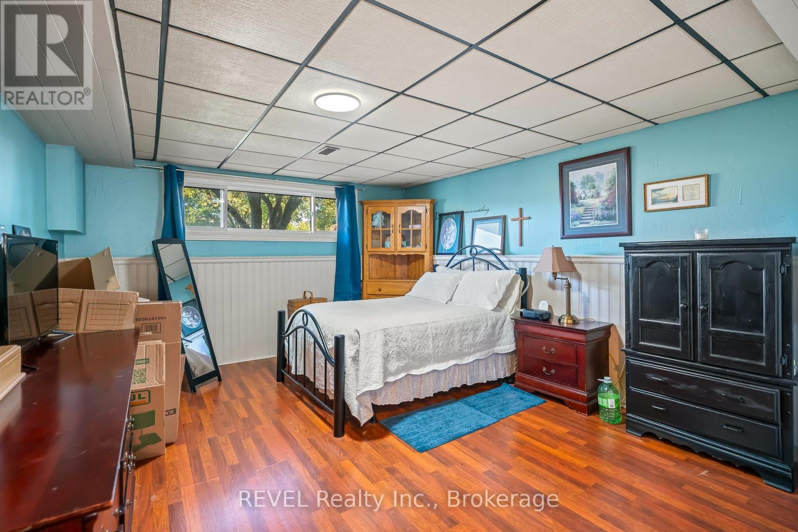 12 Silverdale Drive, St. Catharines, Ontario  L2M 3N1 - Photo 39 - X12439514