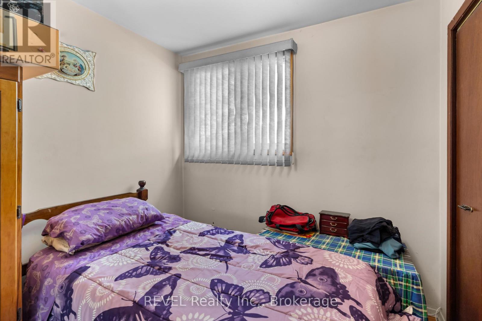 6256 Johnson Drive, Niagara Falls, Ontario  L2J 3J5 - Photo 12 - X12440484