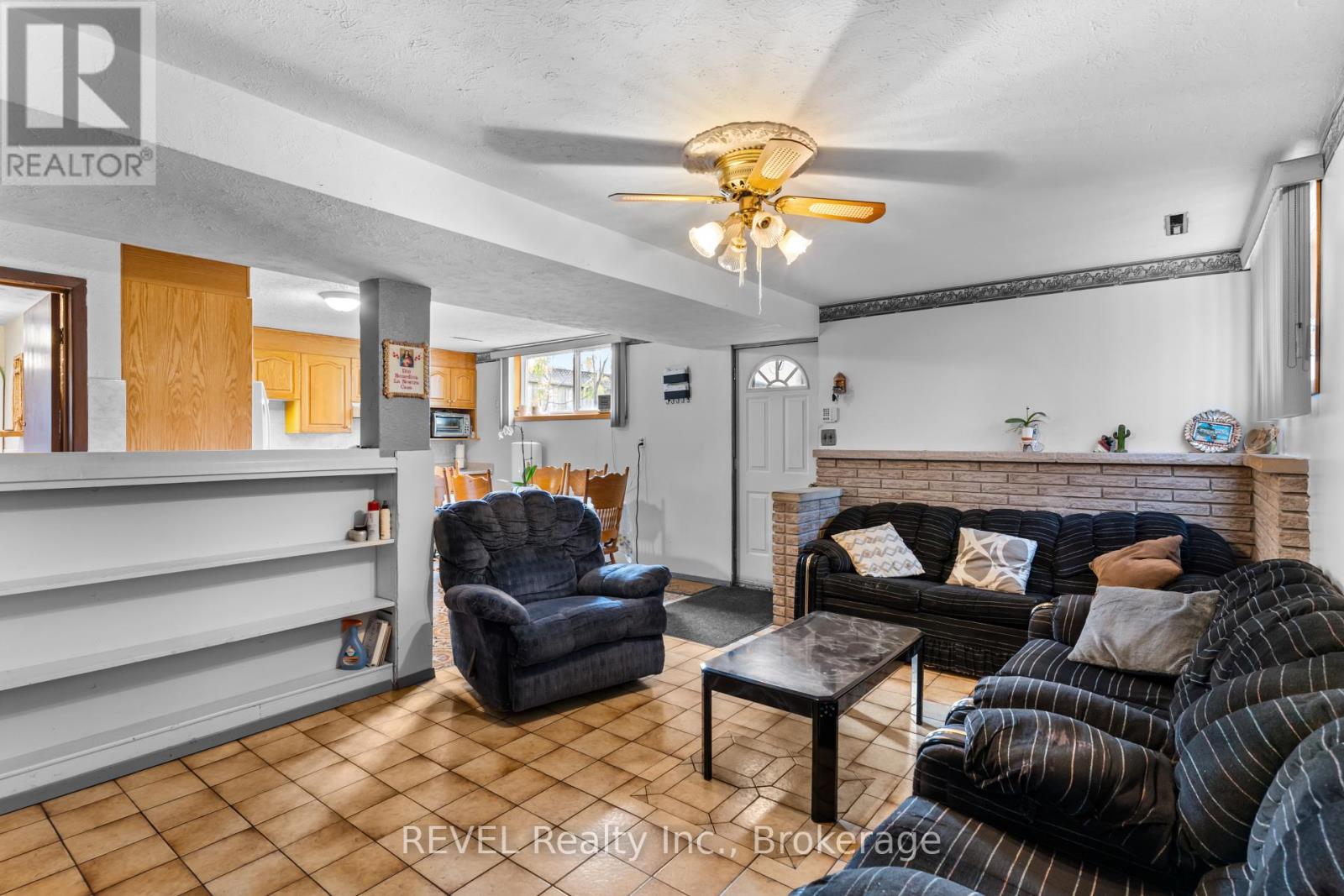 6256 Johnson Drive, Niagara Falls, Ontario  L2J 3J5 - Photo 20 - X12440484