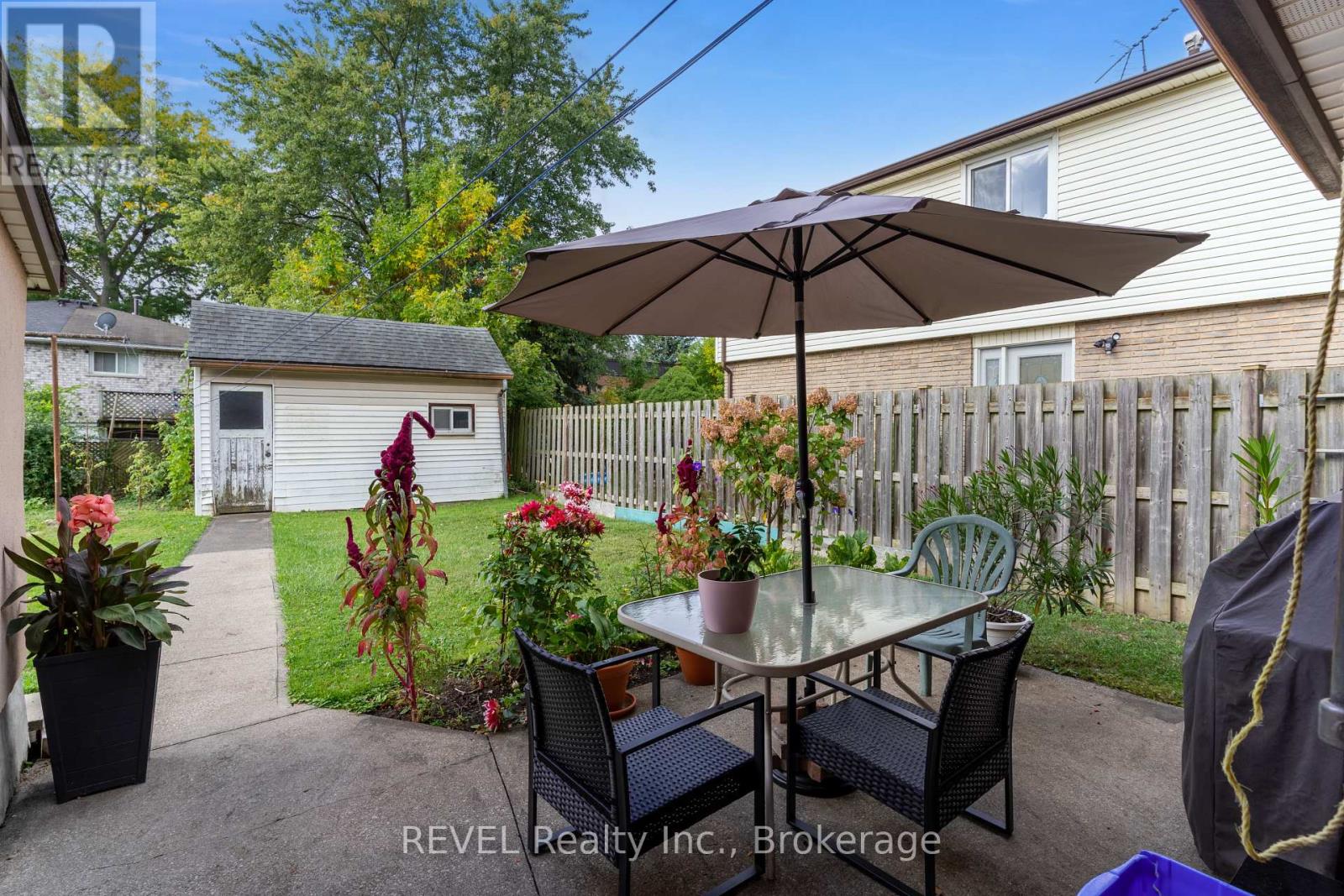 6256 Johnson Drive, Niagara Falls, Ontario  L2J 3J5 - Photo 23 - X12440484