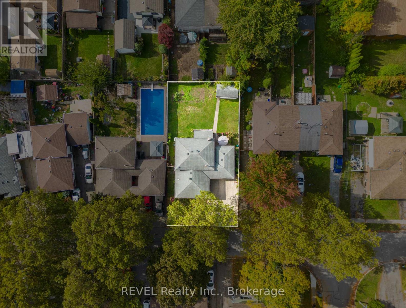 6256 Johnson Drive, Niagara Falls, Ontario  L2J 3J5 - Photo 27 - X12440484