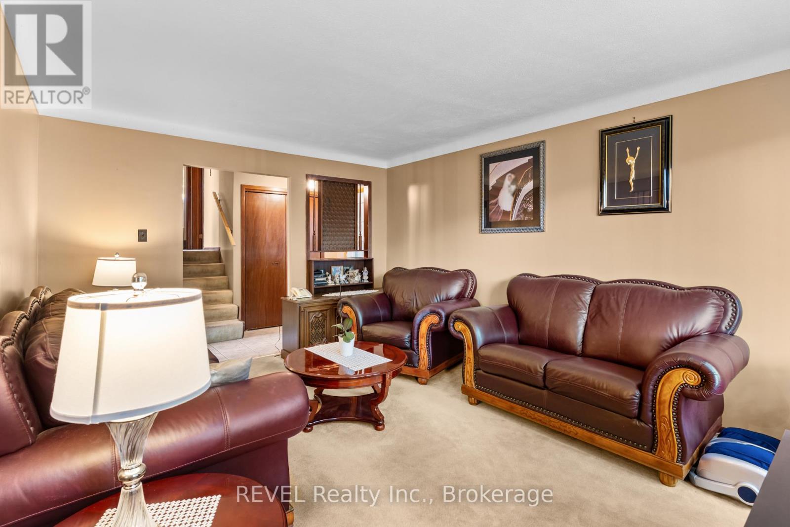 6256 Johnson Drive, Niagara Falls, Ontario  L2J 3J5 - Photo 5 - X12440484