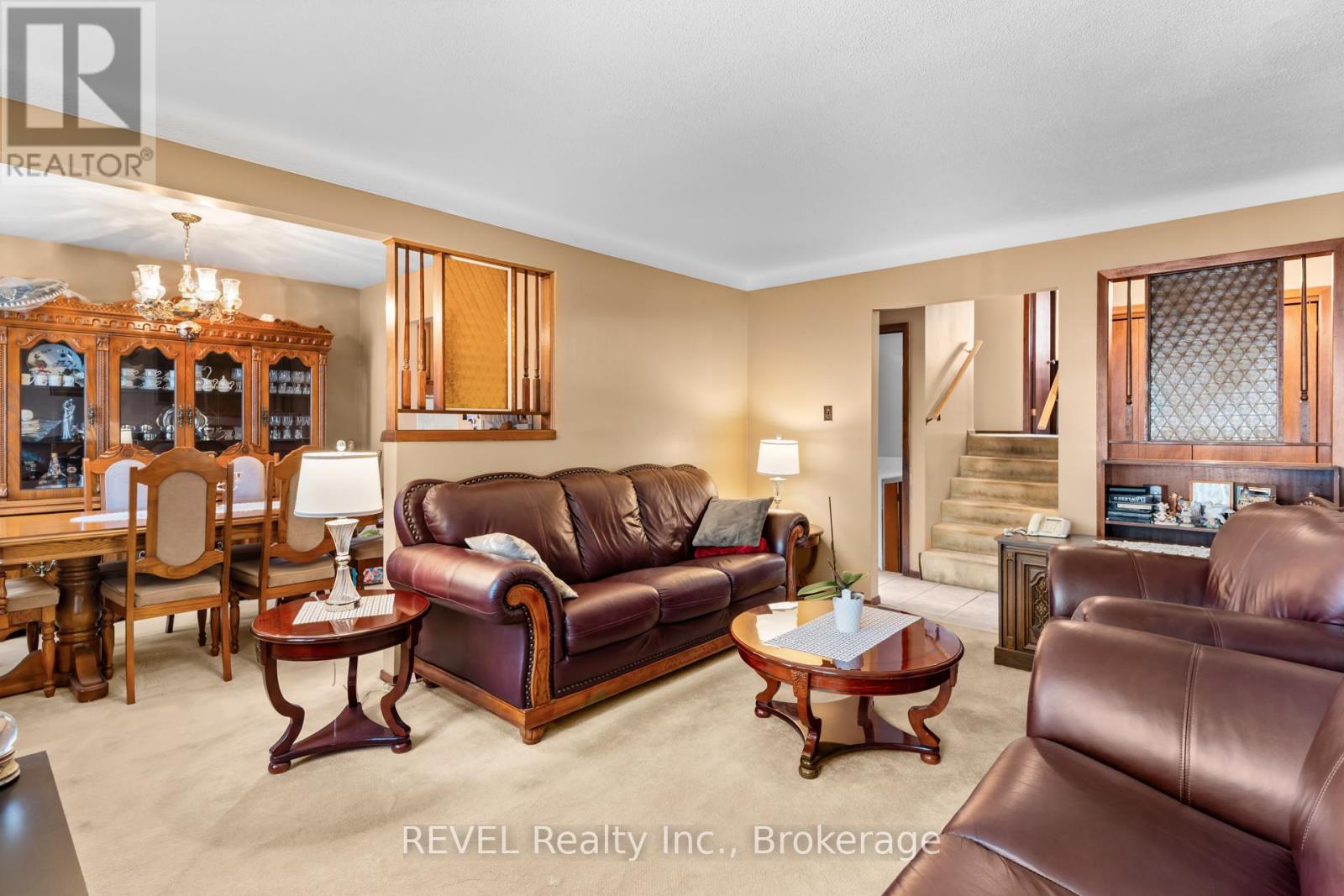 6256 Johnson Drive, Niagara Falls, Ontario  L2J 3J5 - Photo 6 - X12440484