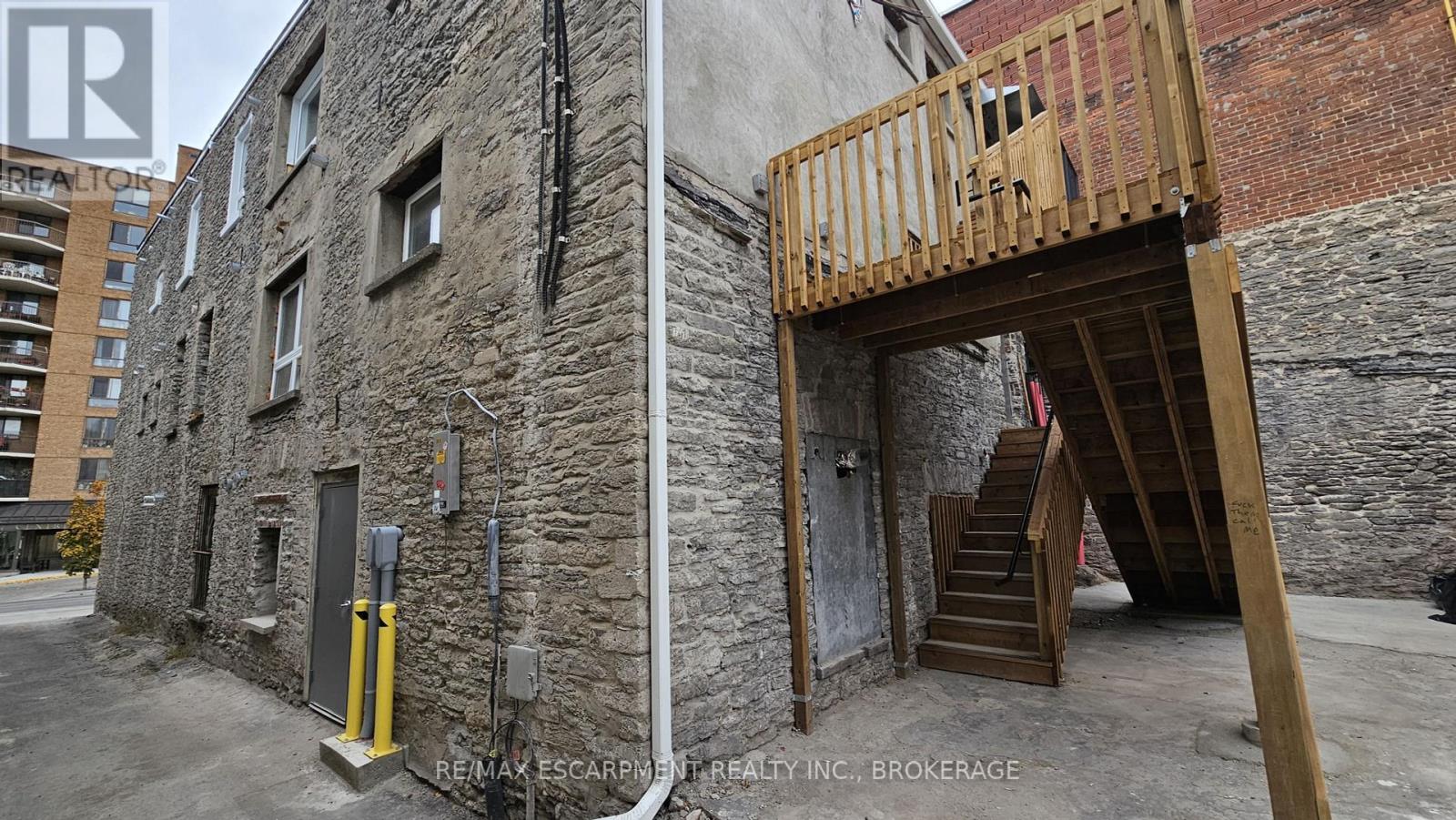 363 Front Street, Belleville, Ontario  K8N 2Z9 - Photo 19 - X12440543