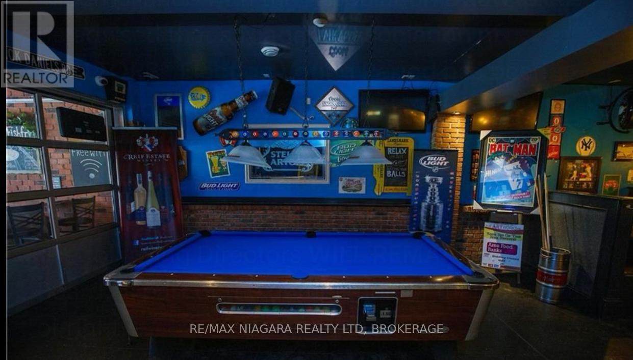 4020 Erie Road, Fort Erie, Ontario  L0S 1B0 - Photo 11 - X12440834