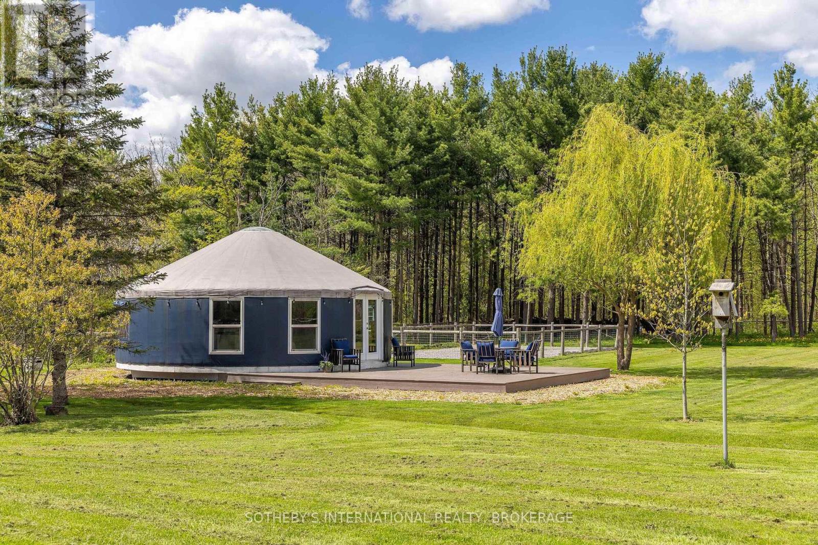 3500 Nigh Road, Fort Erie, Ontario  L0S 1N0 - Photo 12 - X12440836