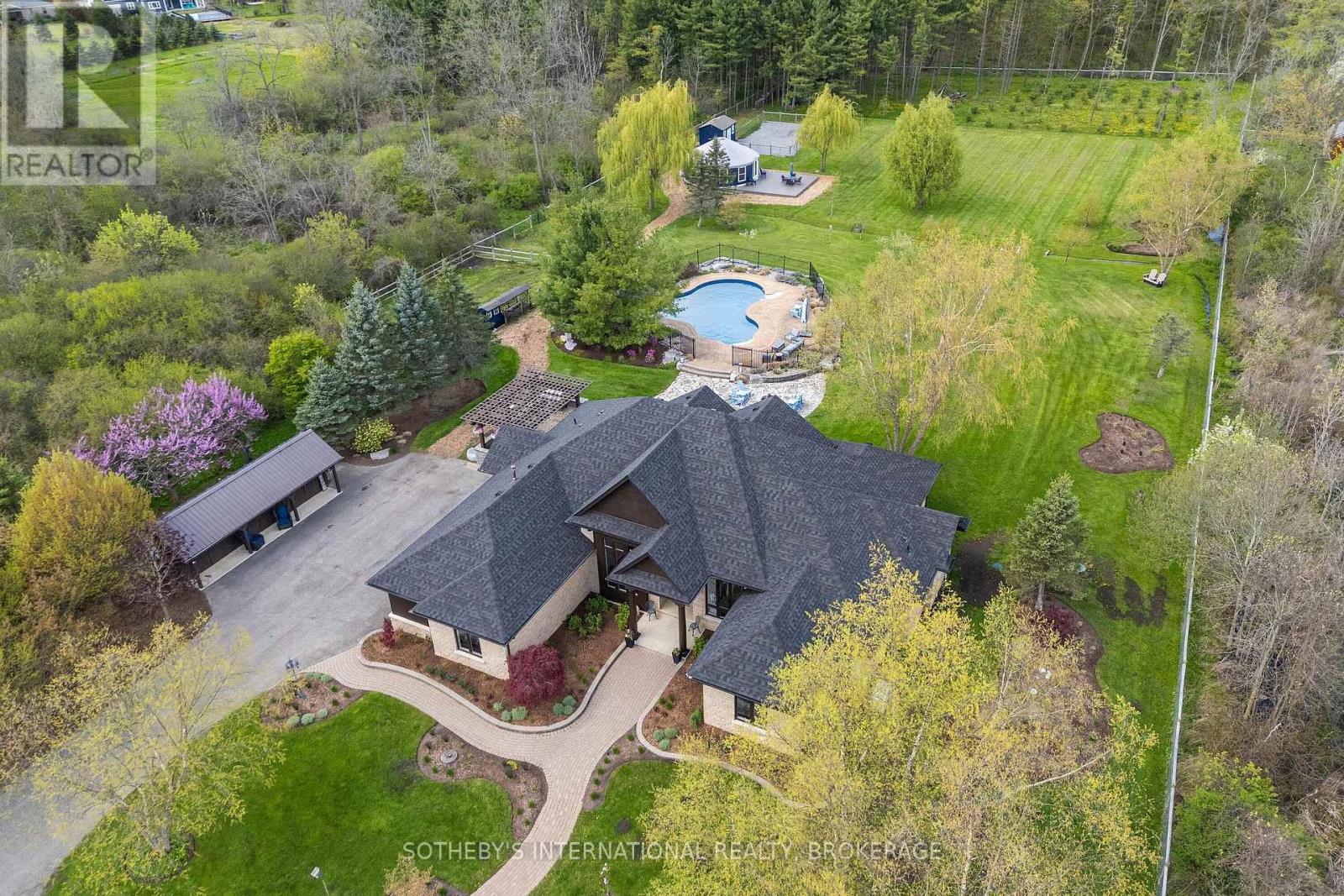 3500 Nigh Road, Fort Erie, Ontario  L0S 1N0 - Photo 3 - X12440836