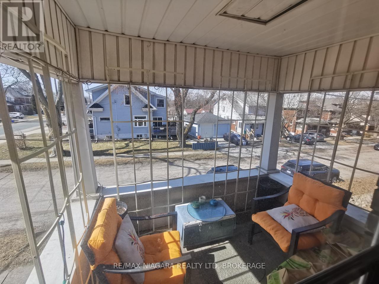 5078-5086 Fifth Avenue, Niagara Falls, Ontario  L2E 4S5 - Photo 18 - X12440874