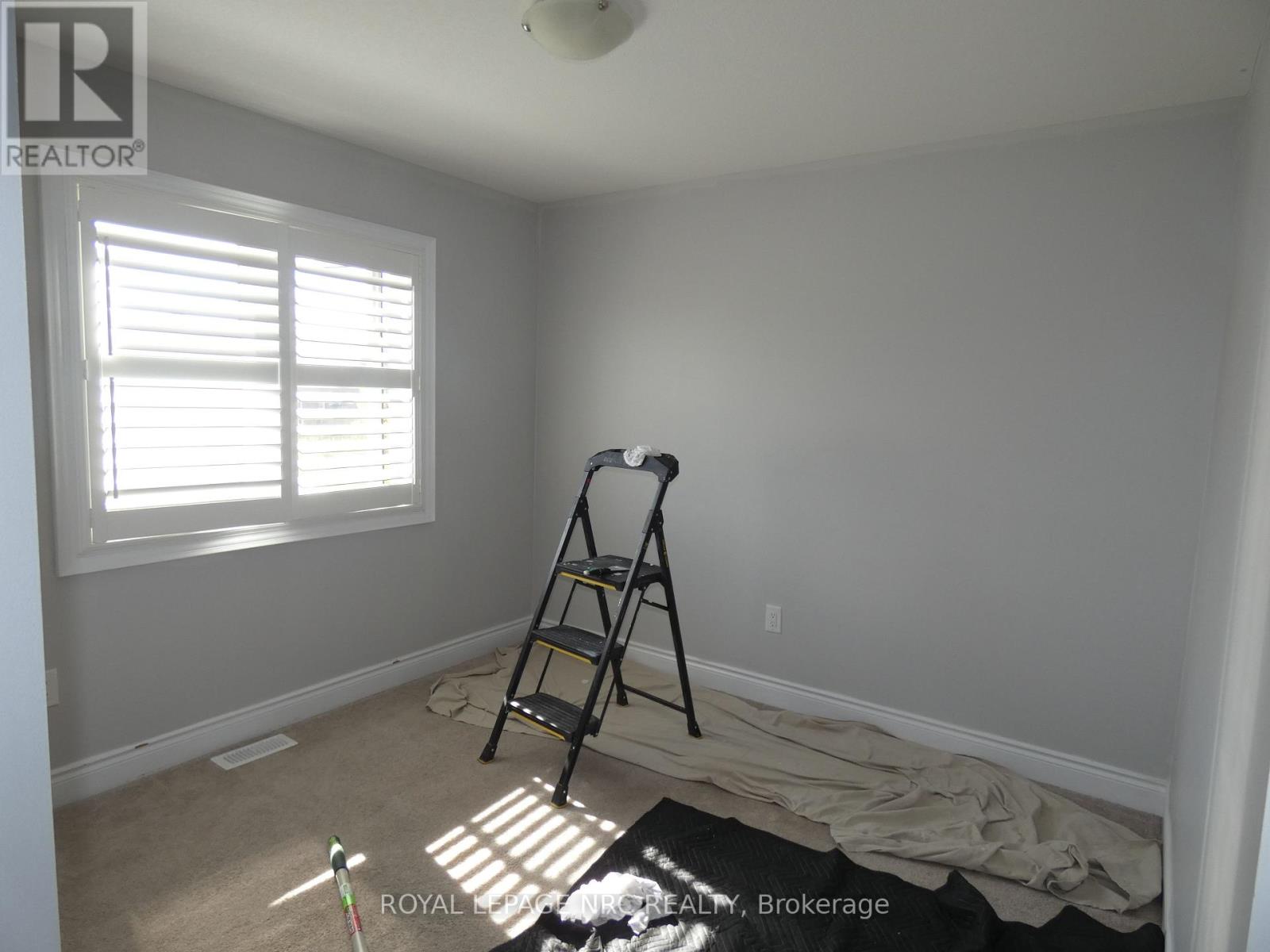 7857 Sassafras Trail, Niagara Falls, Ontario  L2H 0N6 - Photo 19 - X12441316