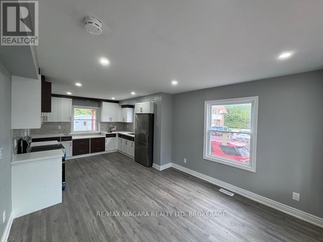 2505 Stevensville Road, Fort Erie, Ontario  L0S 1S0 - Photo 12 - X12442032