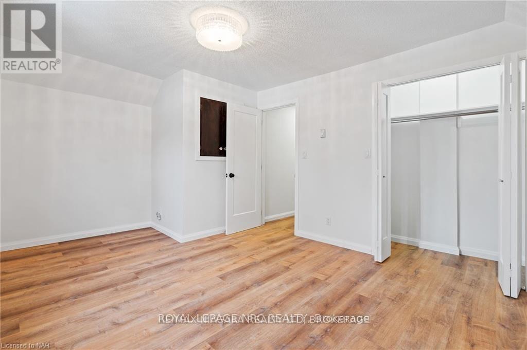 2 - 3717 Hibbard Street, Fort Erie, Ontario  L0S 1N0 - Photo 5 - X12442043