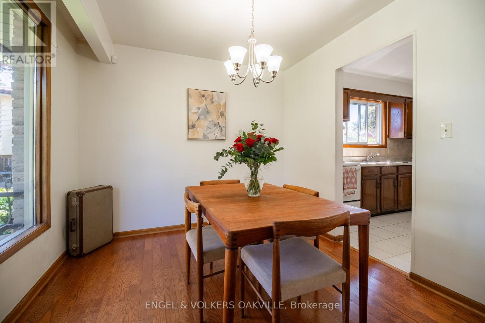 22 Sandy Cove Circle, St. Catharines, Ontario  L2N 5Z4 - Photo 11 - X12442134