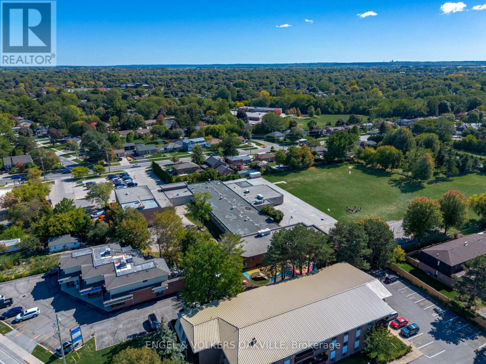 22 Sandy Cove Circle, St. Catharines, Ontario  L2N 5Z4 - Photo 41 - X12442134