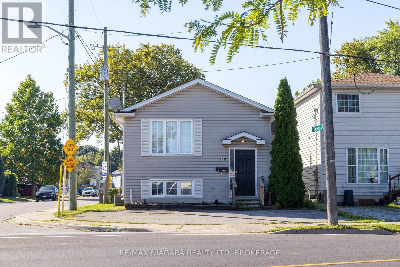 138 CARLTON STREET, St. Catharines, Ontario