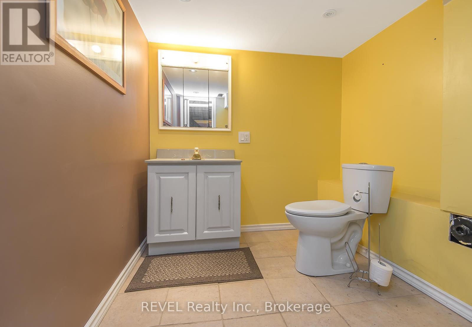 6510 Culp Street, Niagara Falls, Ontario  L2G 2C1 - Photo 19 - X12442609