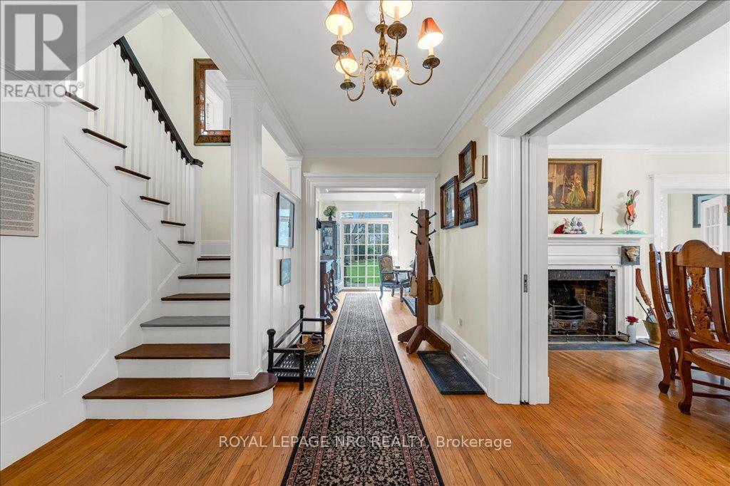 15 Trafalgar Street, St. Catharines, Ontario  L2R 3L9 - Photo 17 - X12443497