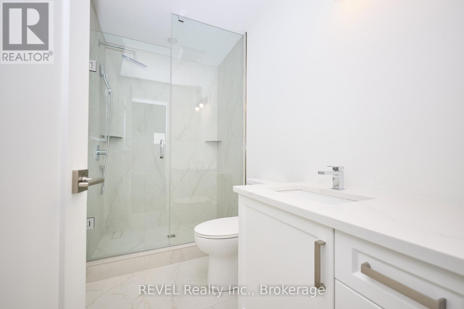 7437 Matteo Drive, Niagara Falls, Ontario  L2H 3T3 - Photo 18 - X12443954