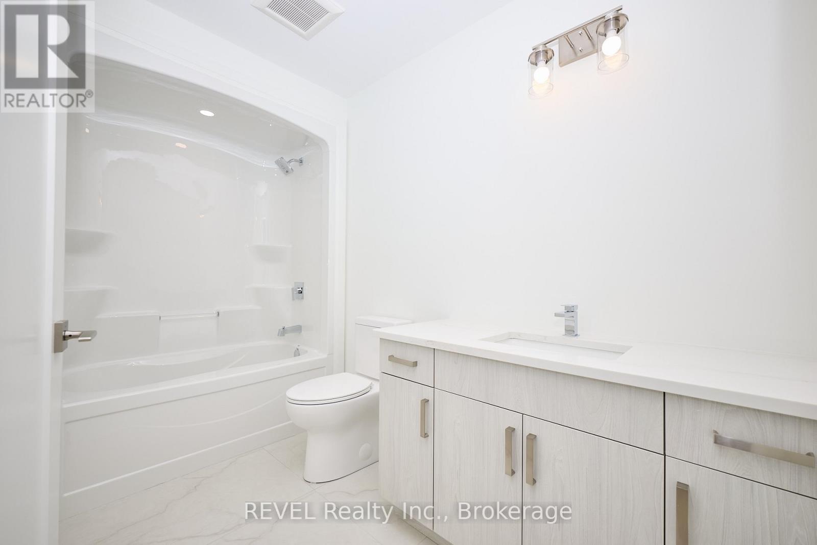 7437 Matteo Drive, Niagara Falls, Ontario  L2H 3T3 - Photo 21 - X12443954