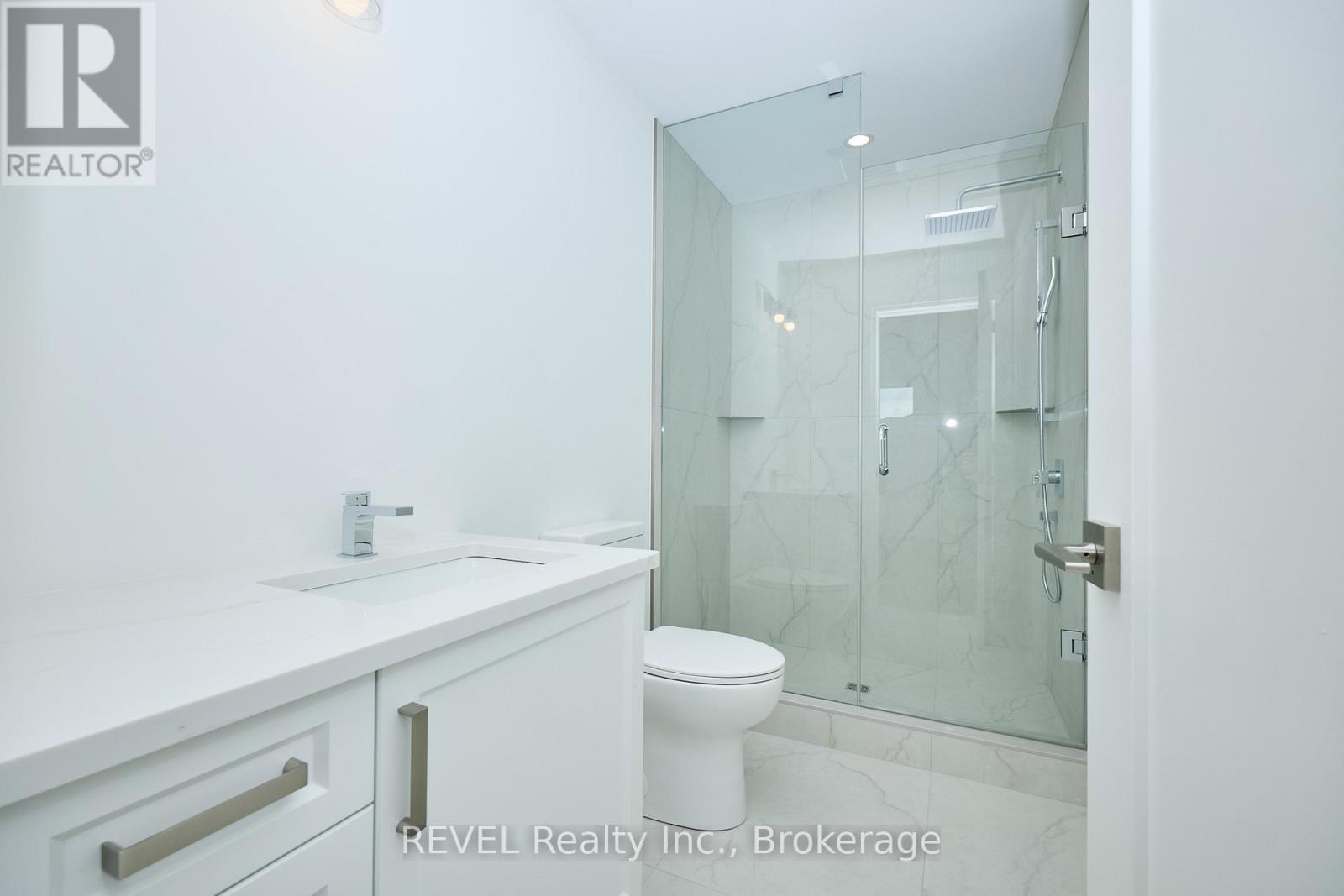 7445 Matteo Drive, Niagara Falls, Ontario  L2H 3T3 - Photo 18 - X12444001