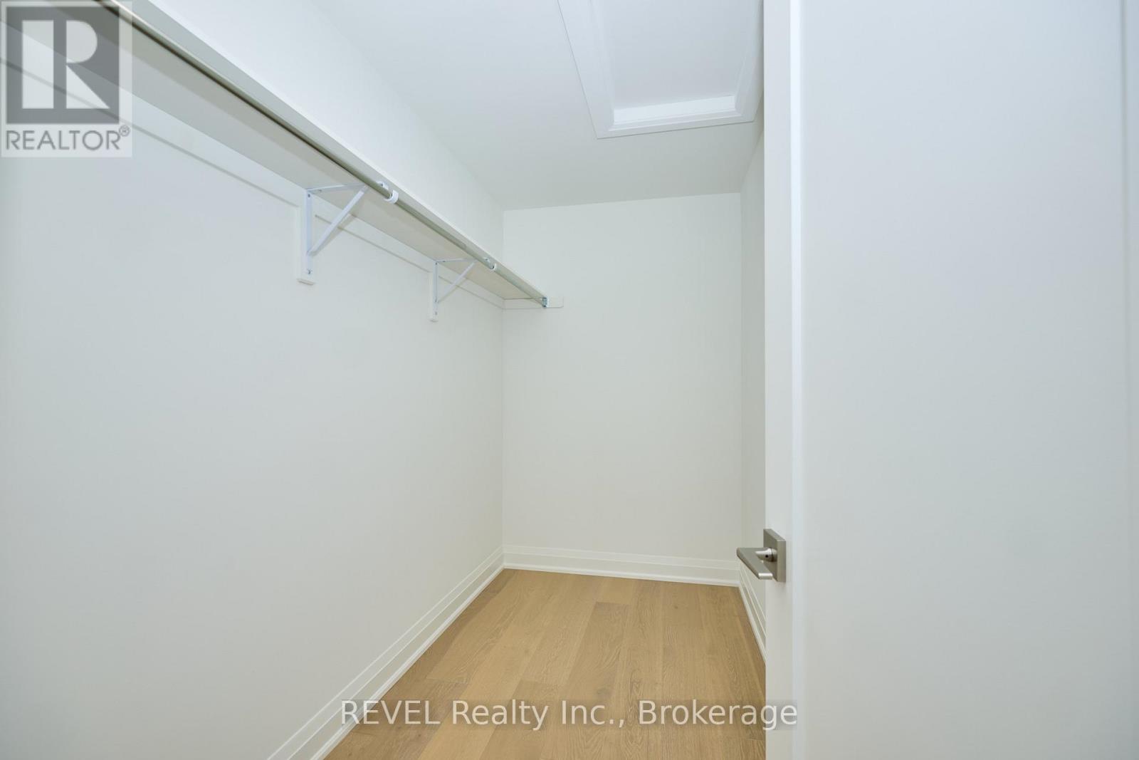 7445 Matteo Drive, Niagara Falls, Ontario  L2H 3T3 - Photo 19 - X12444001