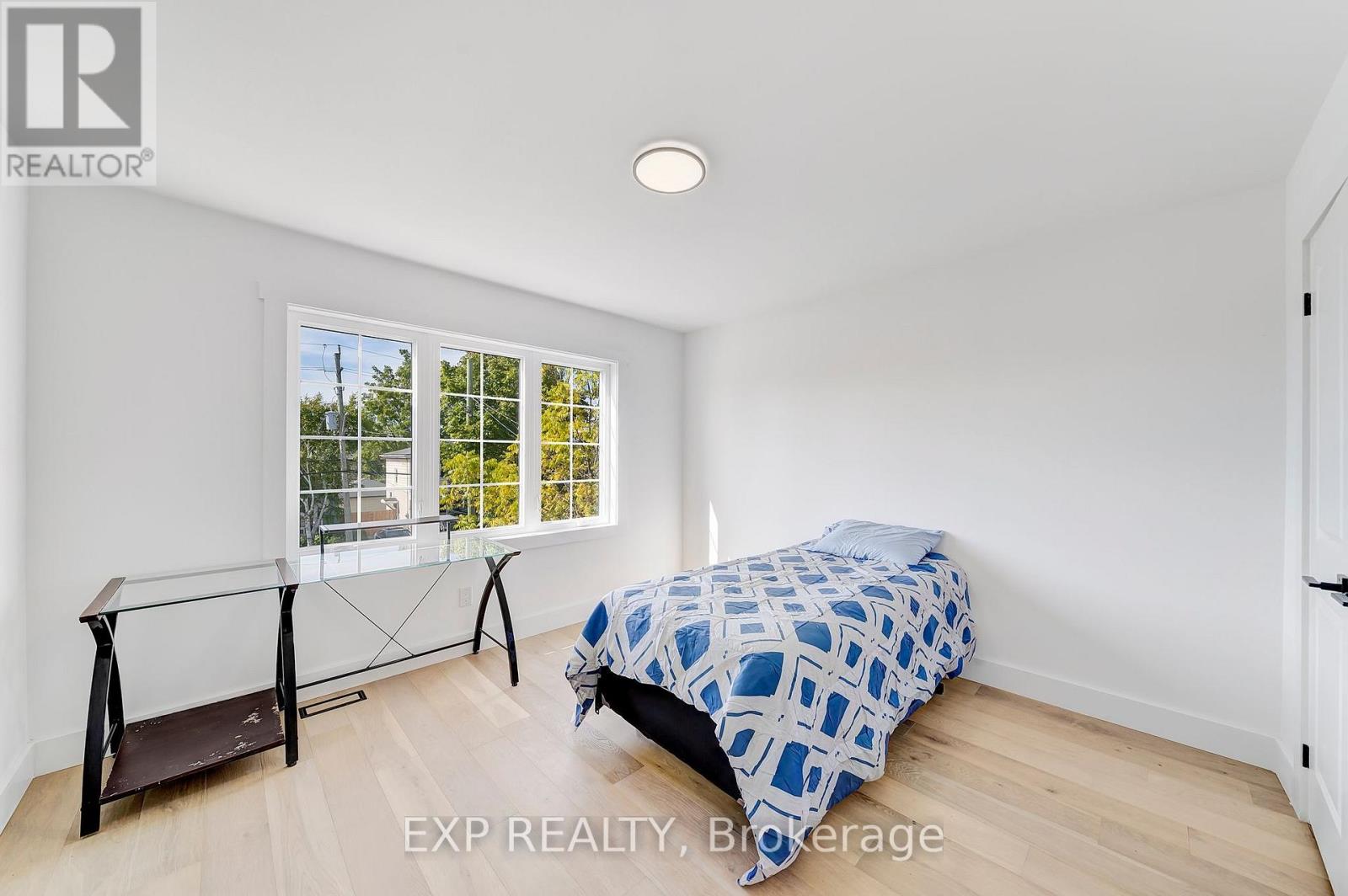 210 Morton Street, Thorold, Ontario  L2V 1C7 - Photo 19 - X12444205