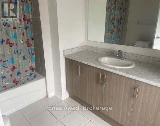 968 Green Street, Innisfil, Ontario  L0L 1W0 - Photo 18 - N12445132