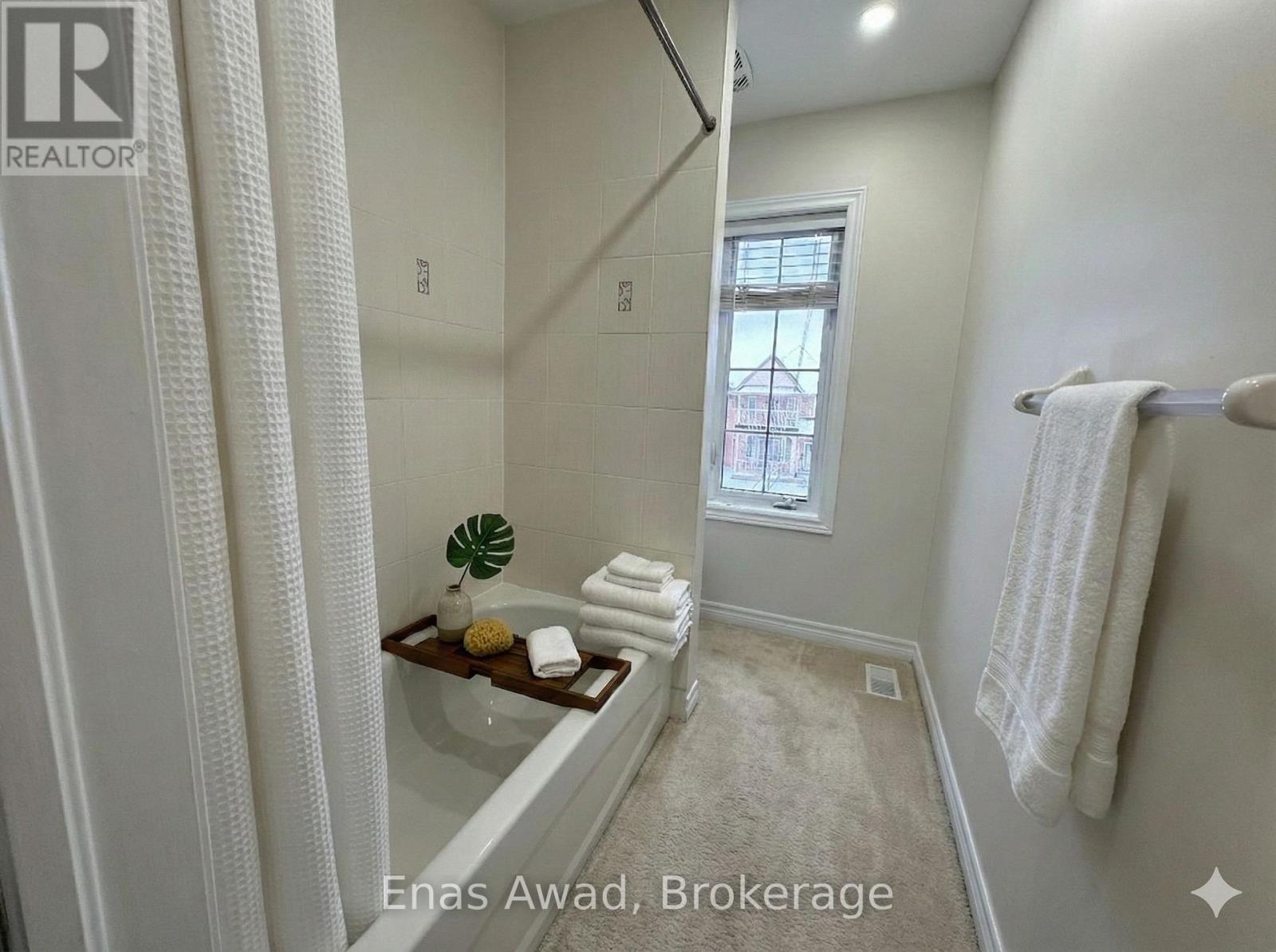 968 Green Street, Innisfil, Ontario  L0L 1W0 - Photo 31 - N12445132