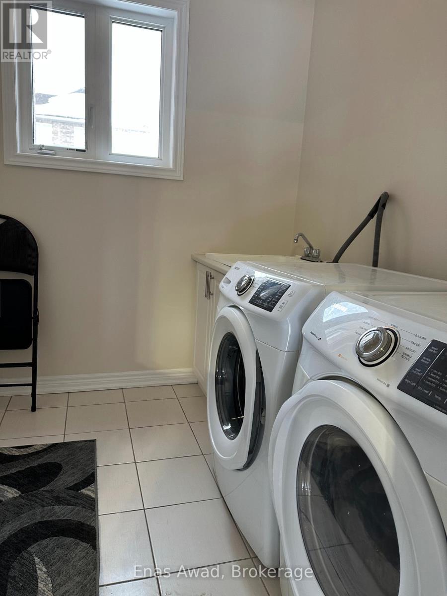 968 Green Street, Innisfil, Ontario  L0L 1W0 - Photo 47 - N12445132