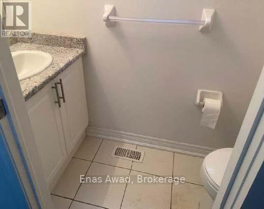 968 Green Street, Innisfil, Ontario  L0L 1W0 - Photo 9 - N12445132