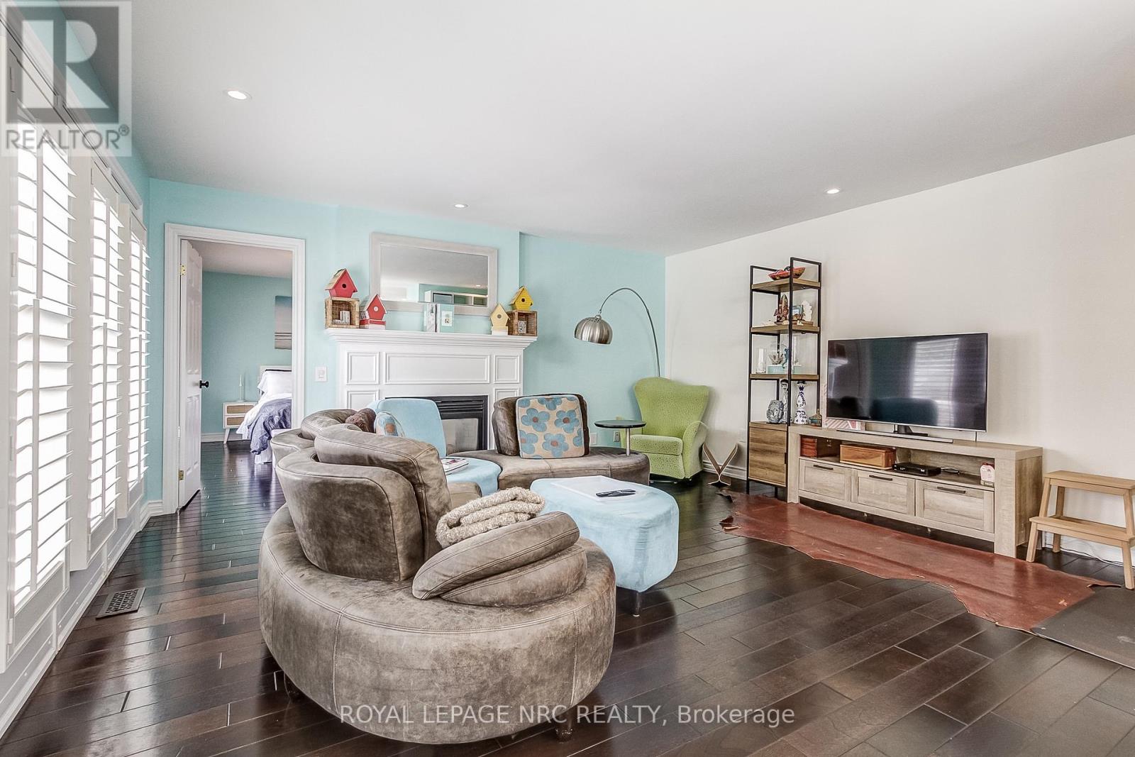 330 Gate Street, Niagara-On-The-Lake, Ontario  L0S 1J0 - Photo 13 - X12445194