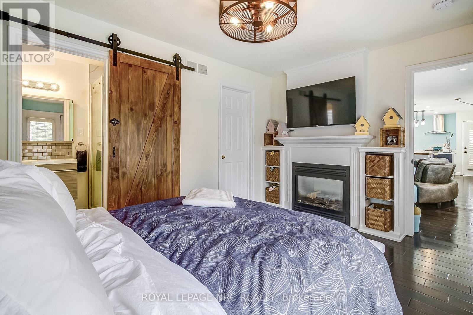 330 Gate Street, Niagara-On-The-Lake, Ontario  L0S 1J0 - Photo 16 - X12445194