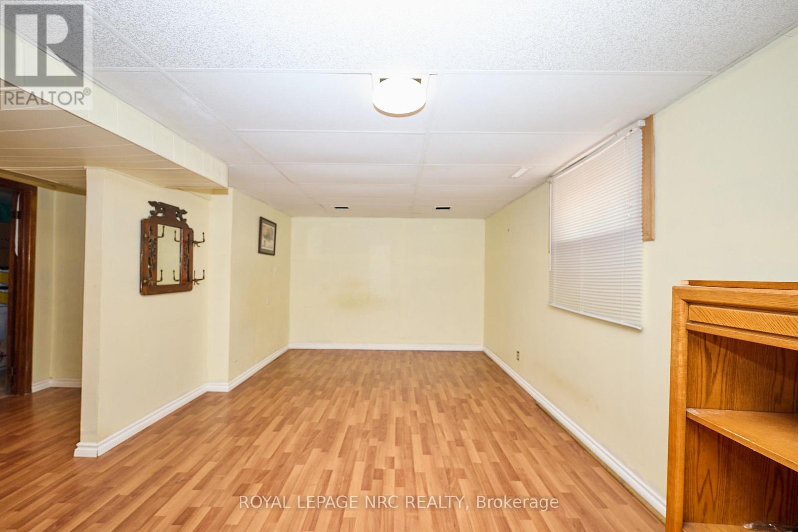 320 Morningstar Street, Welland, Ontario  L3B 5B3 - Photo 22 - X12445284