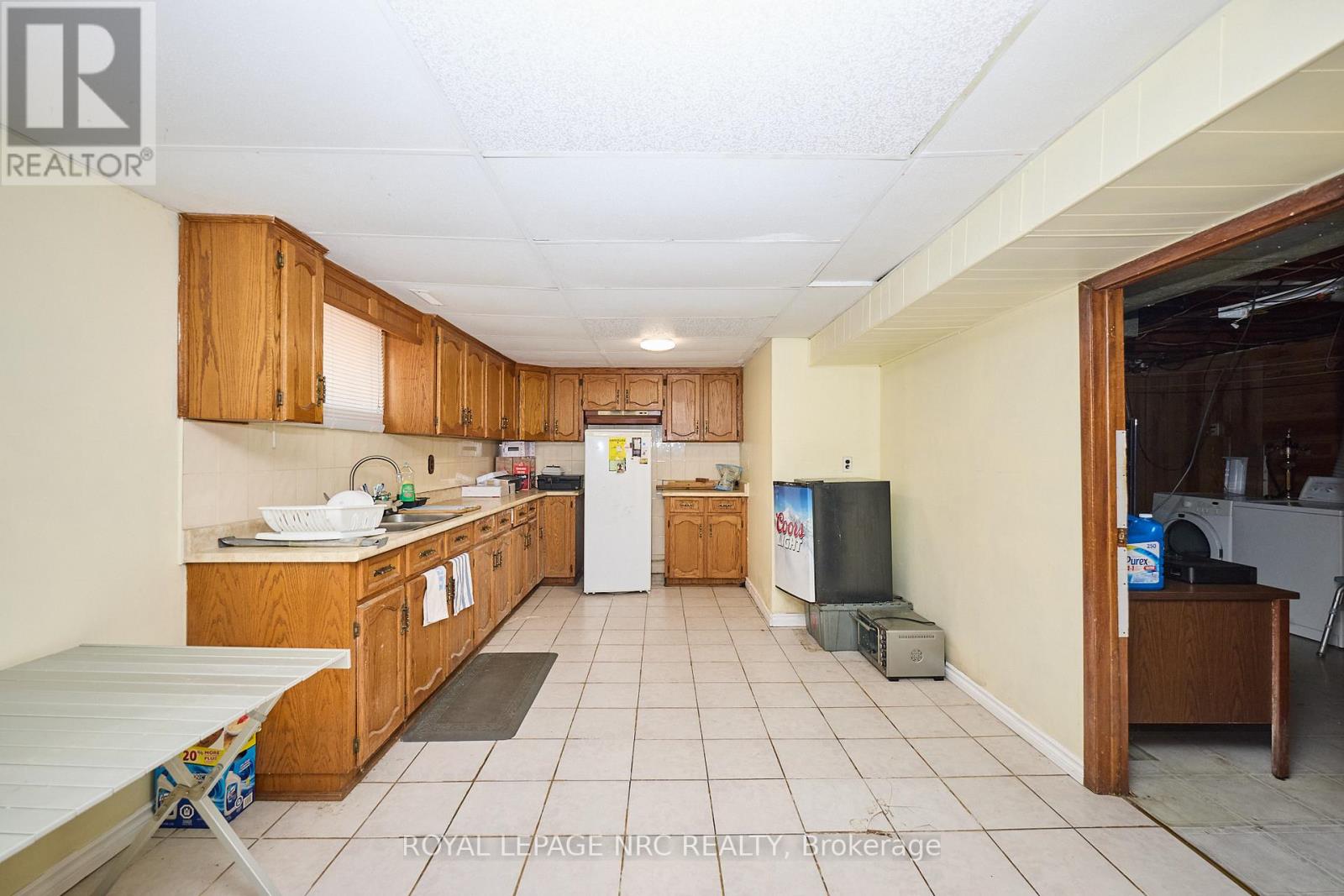 320 Morningstar Street, Welland, Ontario  L3B 5B3 - Photo 24 - X12445284