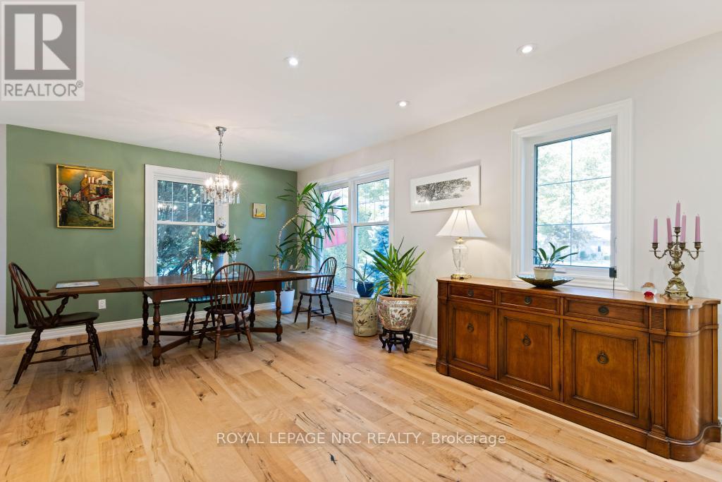 7 Christopher Street, Niagara-On-The-Lake, Ontario  L0S 1J0 - Photo 17 - X12445970