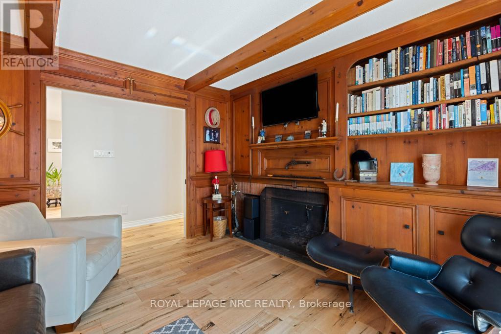 7 Christopher Street, Niagara-On-The-Lake, Ontario  L0S 1J0 - Photo 24 - X12445970