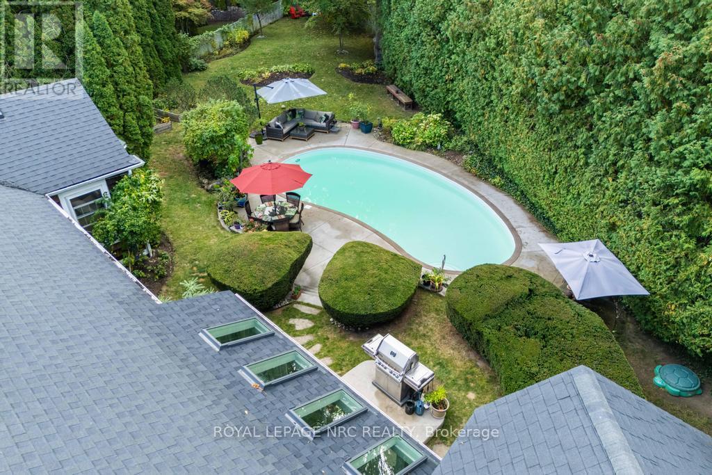 7 Christopher Street, Niagara-On-The-Lake, Ontario  L0S 1J0 - Photo 37 - X12445970