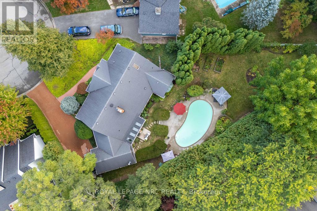 7 Christopher Street, Niagara-On-The-Lake, Ontario  L0S 1J0 - Photo 39 - X12445970