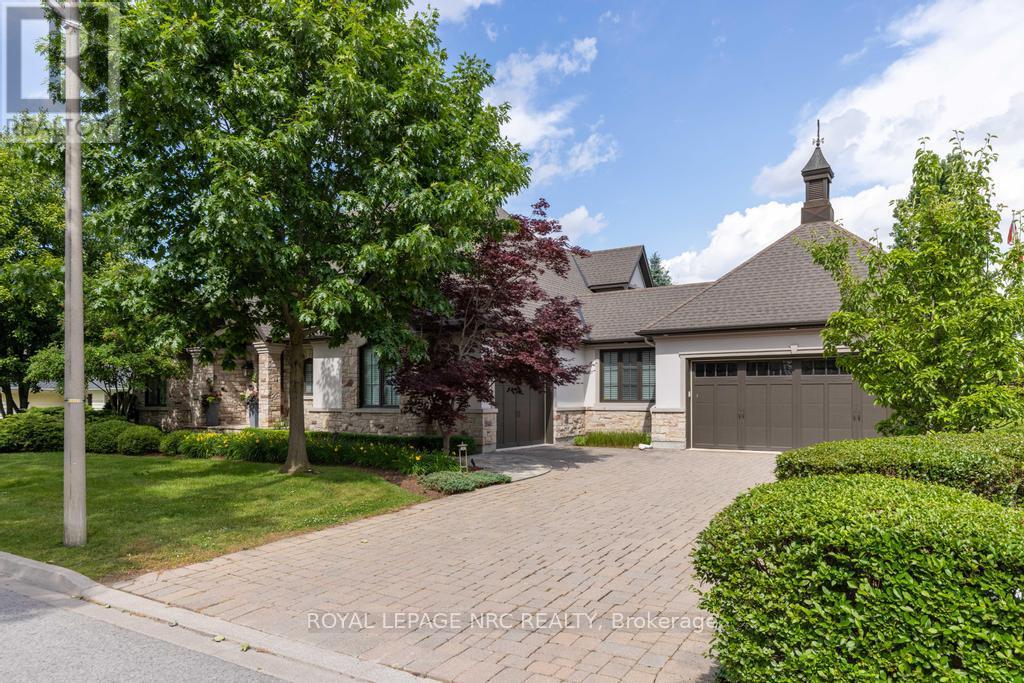 115 Riverdale Drive, St. Catharines, Ontario  L2R 4C1 - Photo 2 - X12446725