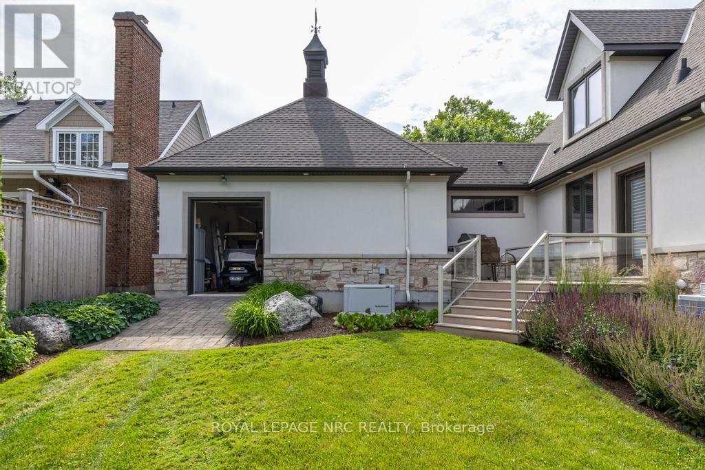 115 Riverdale Drive, St. Catharines, Ontario  L2R 4C1 - Photo 45 - X12446725