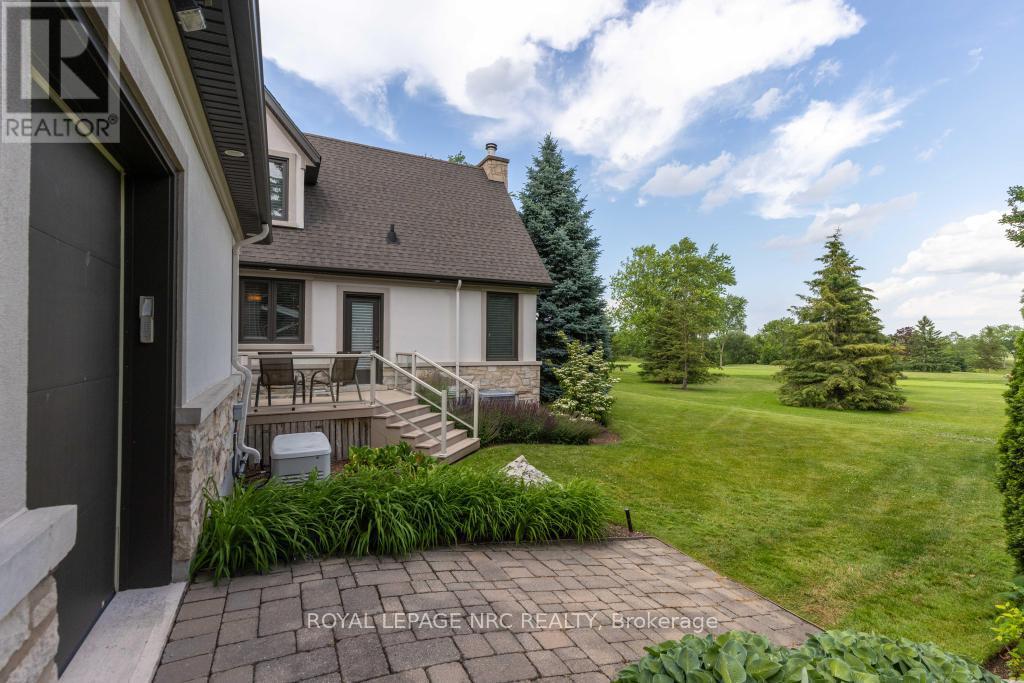 115 Riverdale Drive, St. Catharines, Ontario  L2R 4C1 - Photo 5 - X12446725