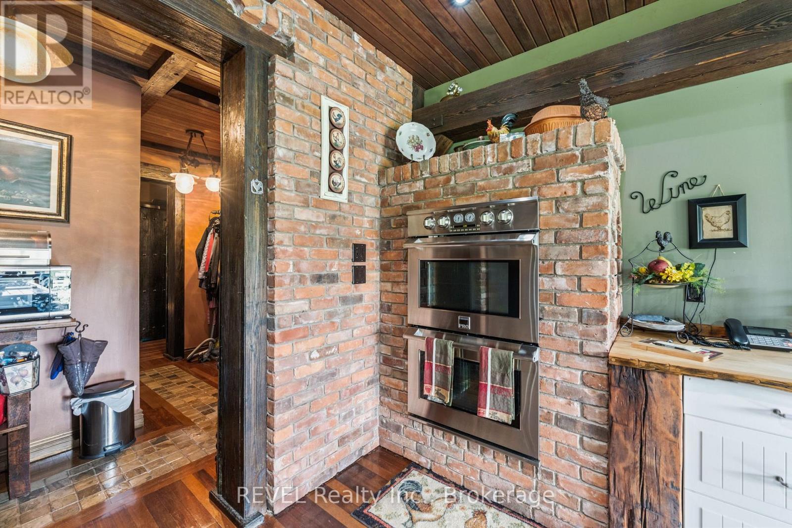3111 Faywell Road, Thorold, Ontario  L0S 1E6 - Photo 16 - X12446998