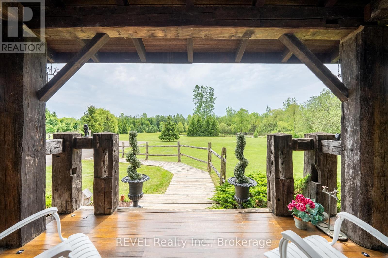 3111 Faywell Road, Thorold, Ontario  L0S 1E6 - Photo 8 - X12446998