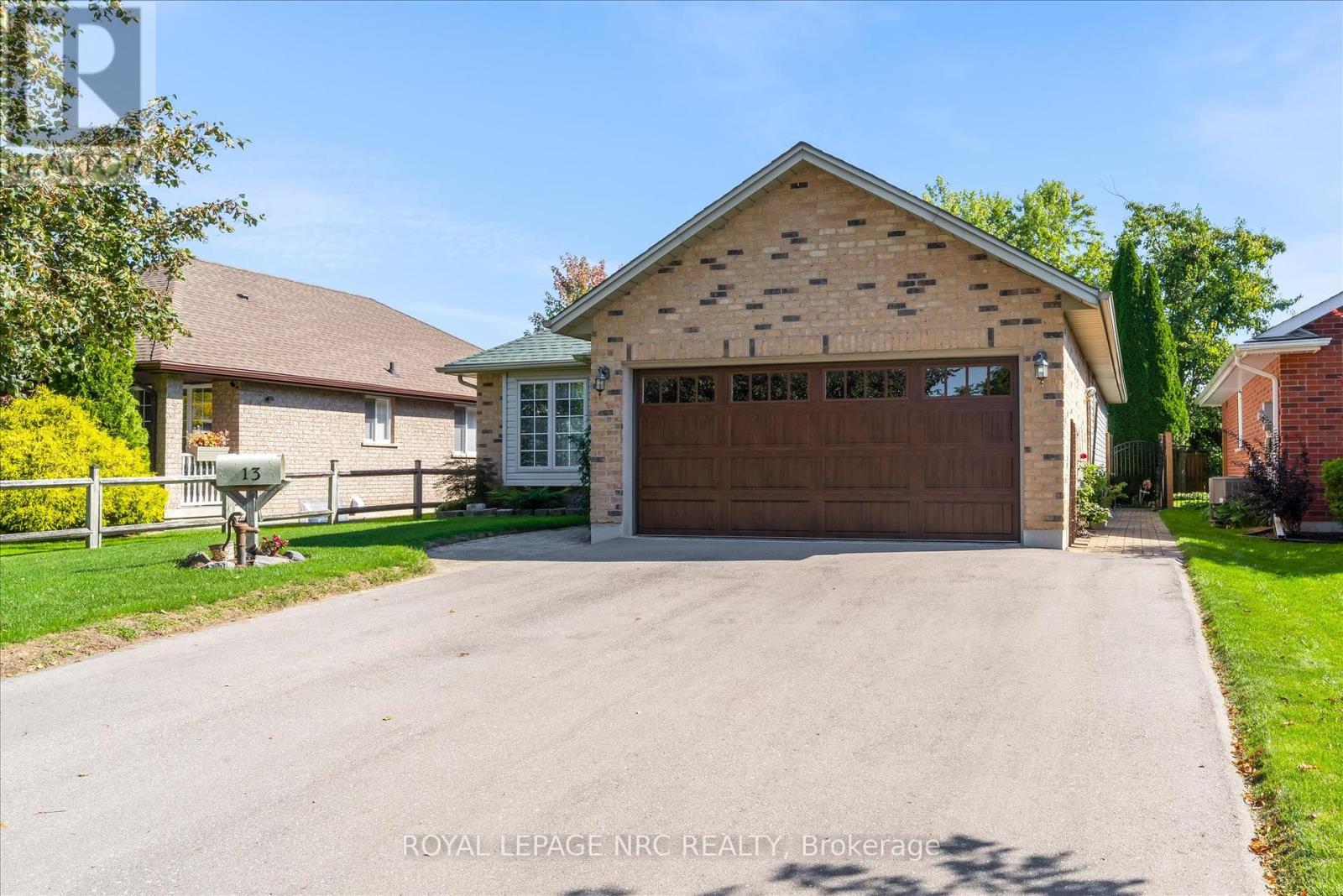 13 TANNER DRIVE, Pelham, Ontario