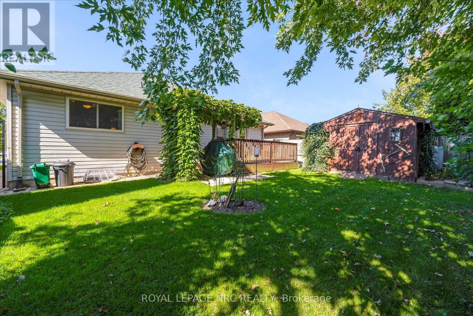 13 Tanner Drive, Pelham, Ontario  L0S 1E4 - Photo 35 - X12448073