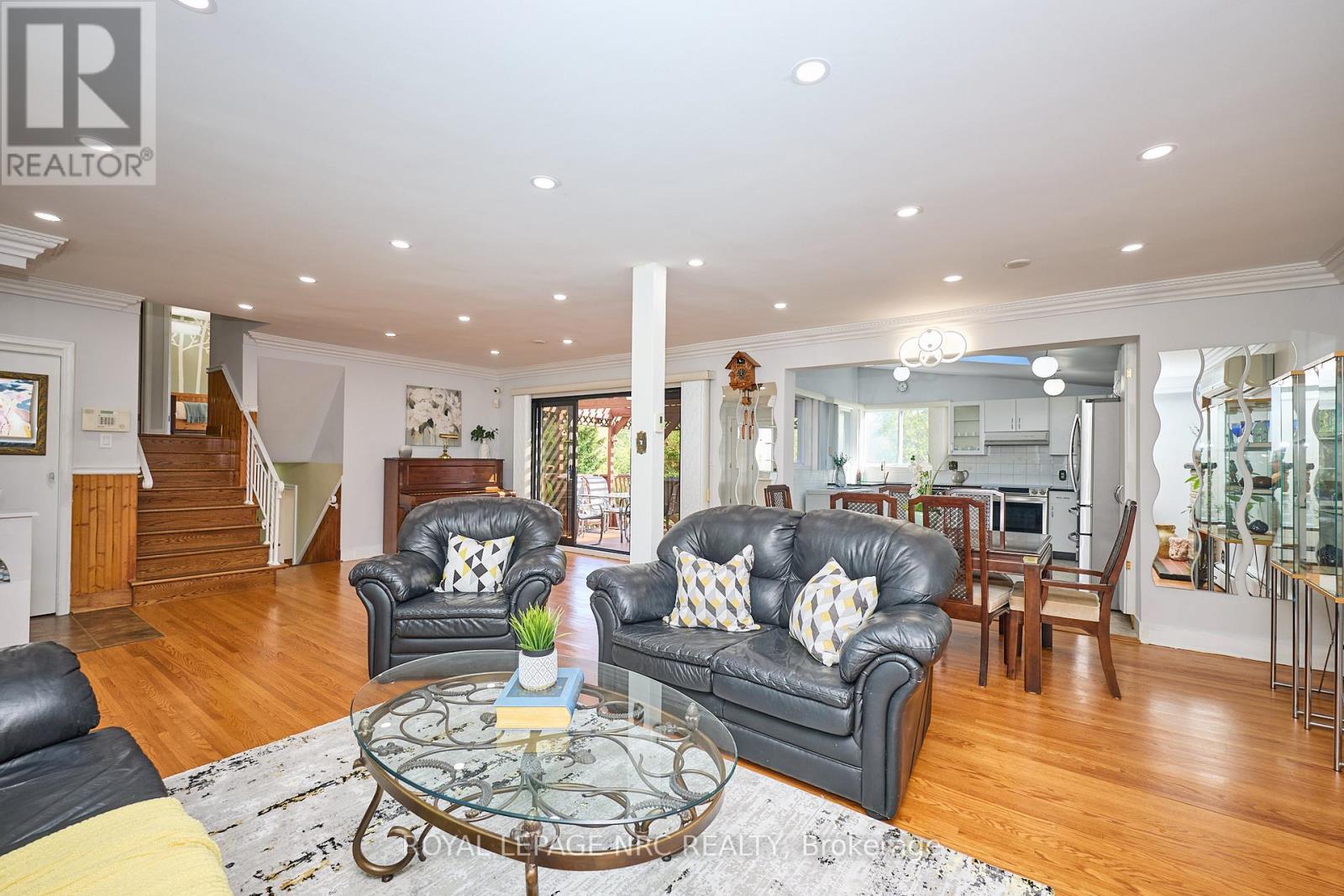 81 Riverview Boulevard, St. Catharines, Ontario  L2T 3L9 - Photo 25 - X12448078